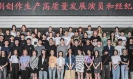 娱乐圈业内人士爆料,揭秘明星背后的真实故事